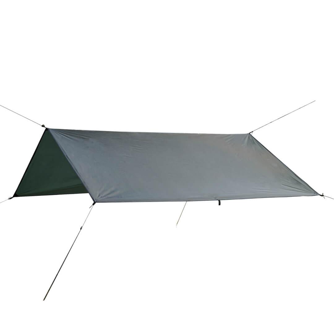 Treklife rektangulær tarp i grøn ripstop polyester opsat som A-frame